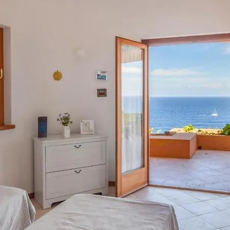 Holiday home Lovely In Trinita Dagultu Vignol With Wifi *