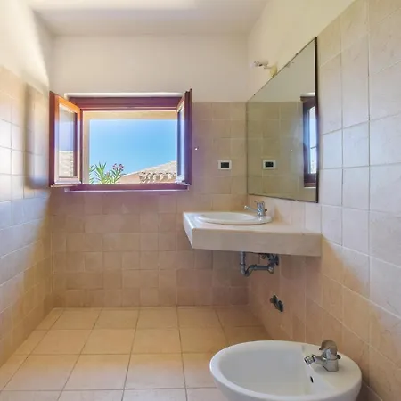 Lovely In Trinita Dagultu Vignol With Wifi Casa vacanze *